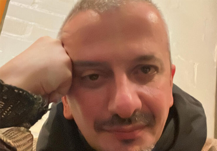 &laquo;Выплачиваем тринадцатую зарплату&raquo;: муж Собчак Богомолов похвастался финансовыми успехами своего театра на Бронной