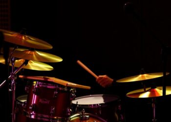 Как выбрать курсы по игре на барабанах